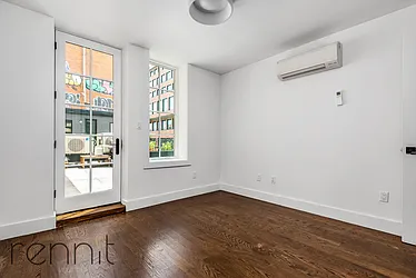 Rented by Rennit Inc.