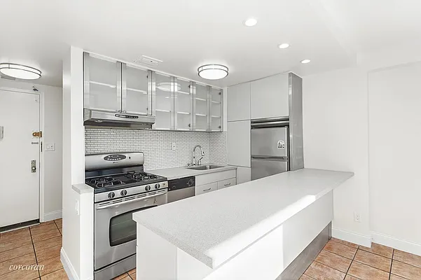 Rented by Corcoran | media 3