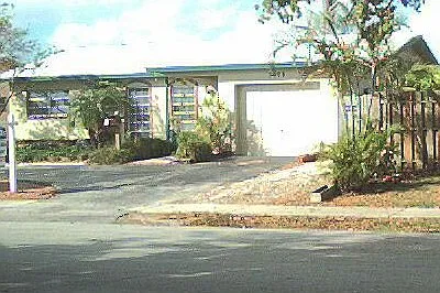 3 bed, 1599 sqft, $4,000 — Photo 1