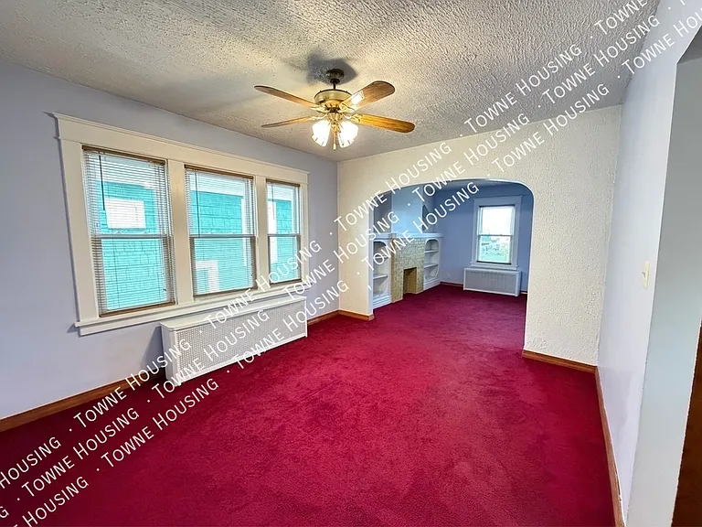 144 Lovering Ave #UPPER — Photo 8