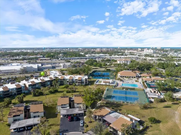 612 Bird Bay Dr S APT 302, Venice, FL 34285