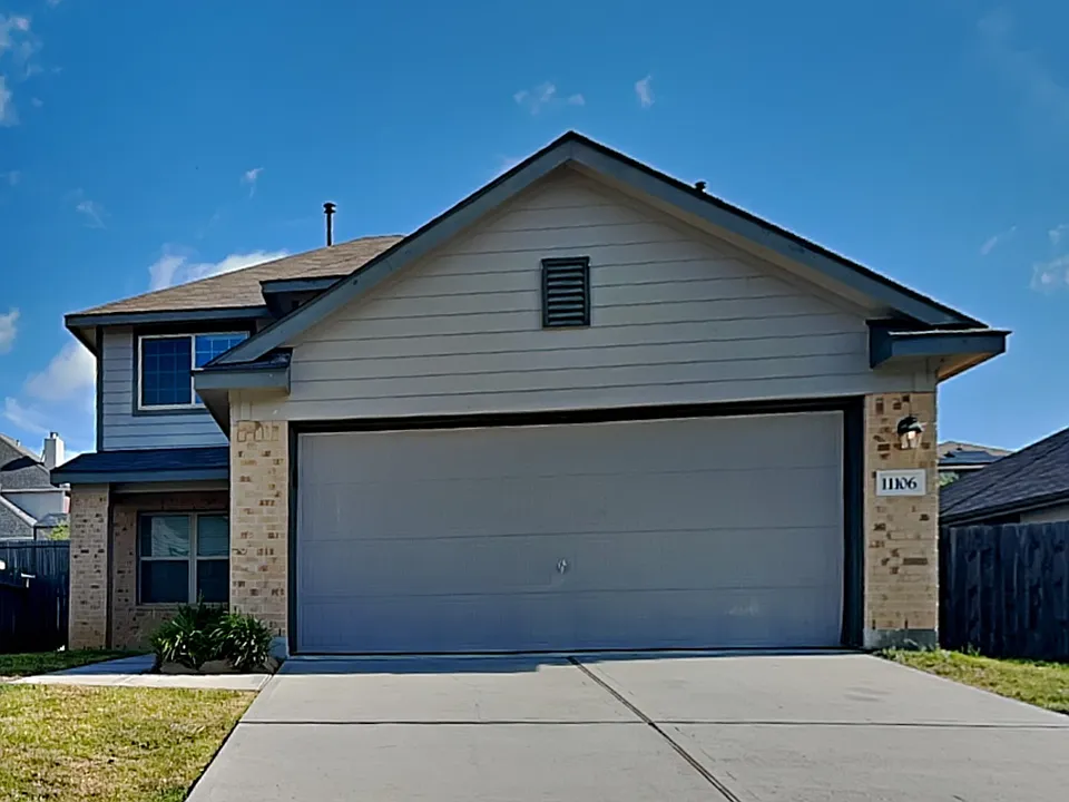 11106 N Lake Mist Ln