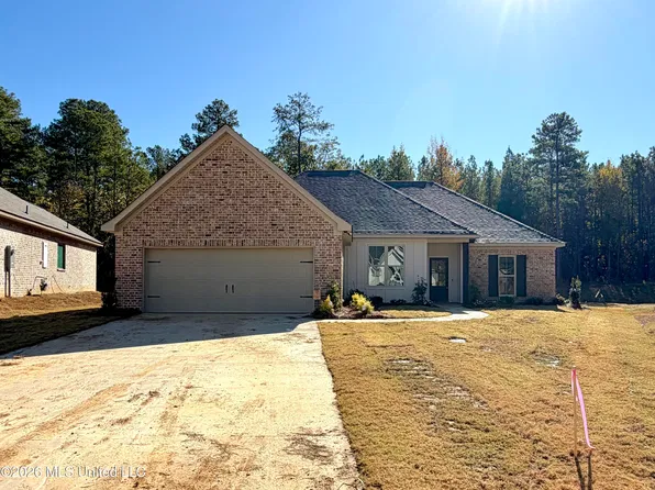 221 Anderson Oaks Dr, Pearl, MS 39208