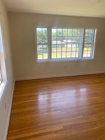 16 Abington Ave #2R — Photo 4