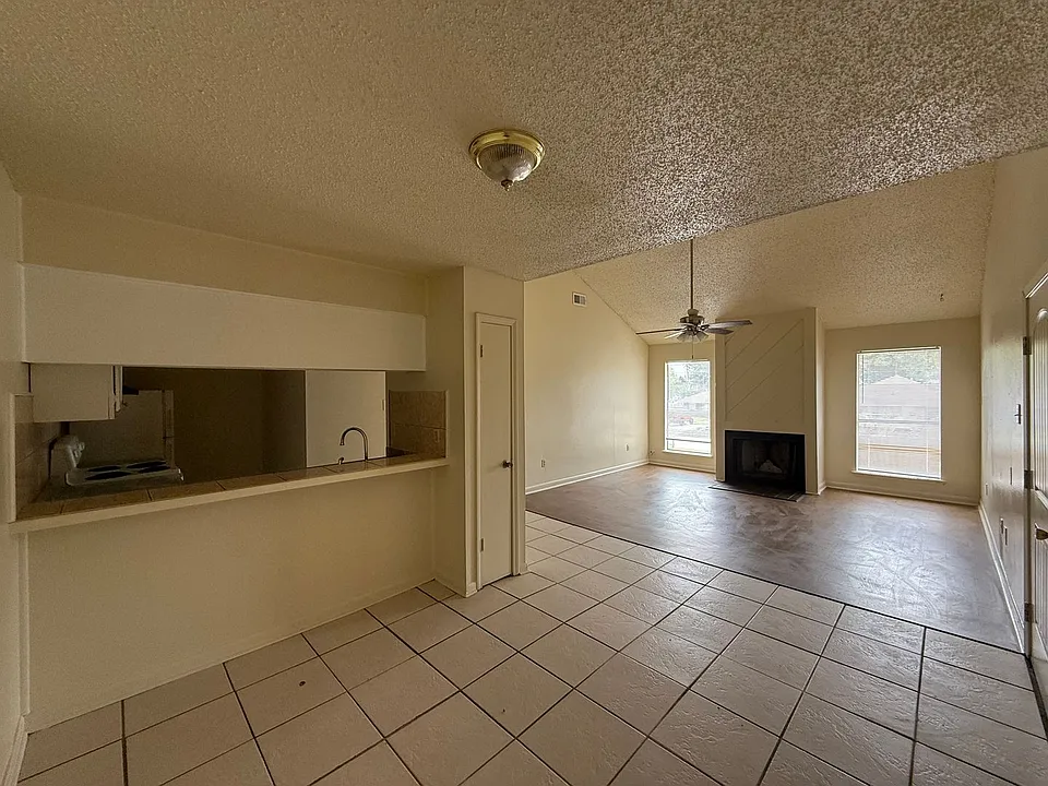 9018 Gsri Ave