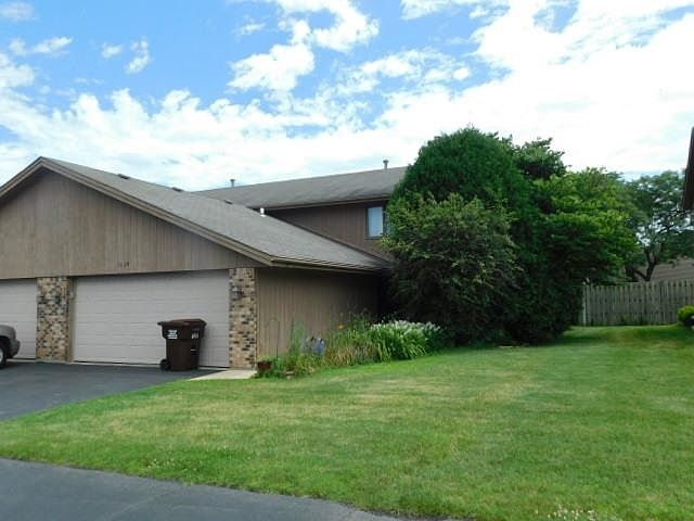 1st image of 7329 Colosseum Dr #21