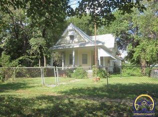 1100 SW 8th Ave, Topeka, KS 66606