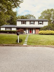 85 Derby Ave, Greenlawn, NY, 11740