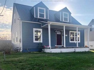110 English Rd, Point Pleasant, WV 25550