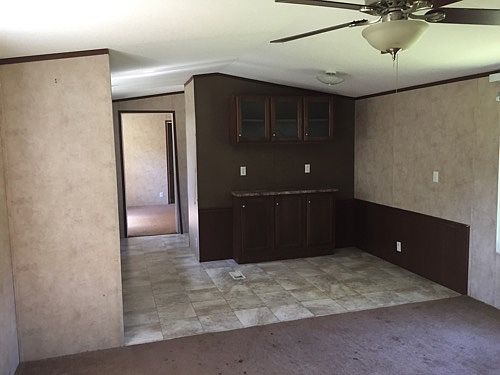 2nd image of 221 Jefferson Ln
