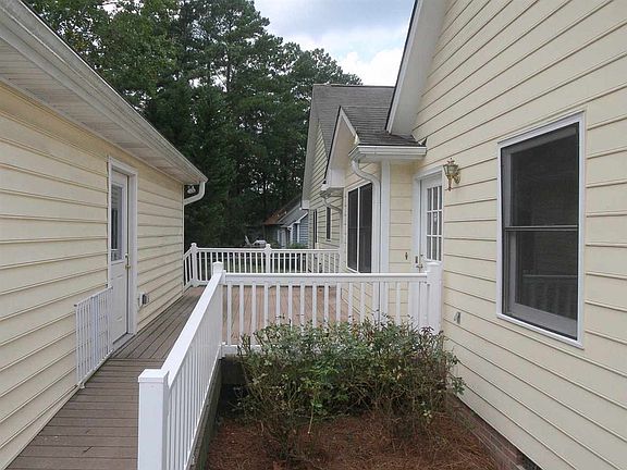 5th image of 51 Newton Dr