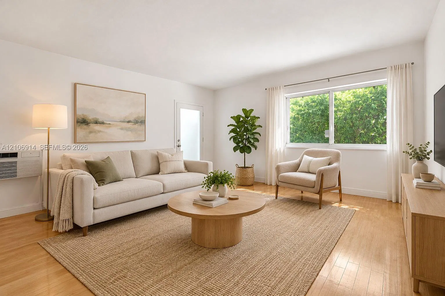Beachcomber Of Nobe Condo — Photo 3