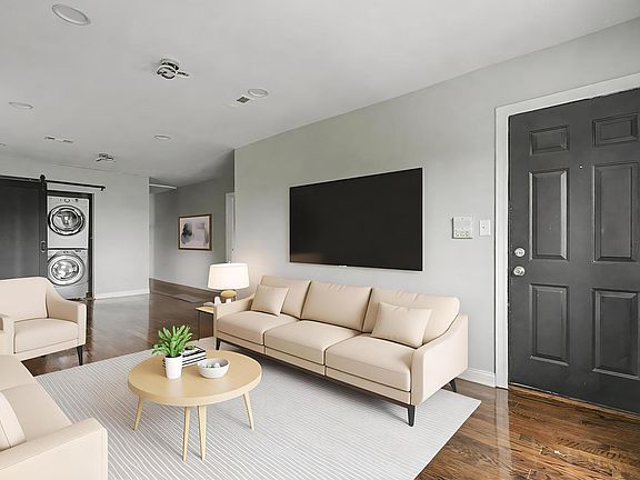 5th image of 6540 S Maryland Ave APT 3