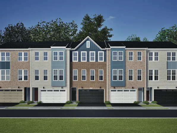 T-22 Plan, Niche at Villa Park