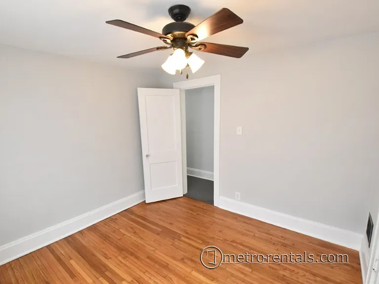 333-335 E Duncan St — Photo 18