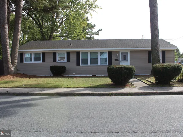 704 Olivia St, Salisbury, MD 21801
