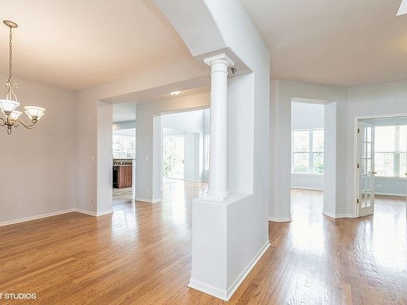 3rd image of 10786 Sawgrass Ln