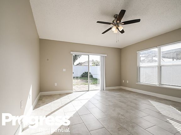 3rd image of 12920 Bridleford Dr
