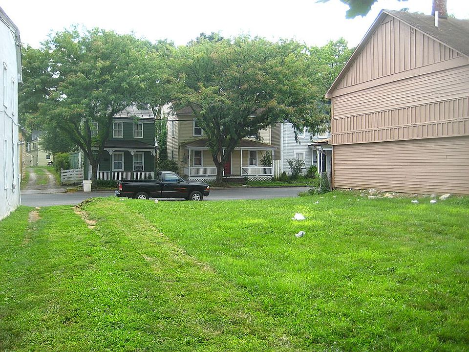 1st image of 118 W Leicester St