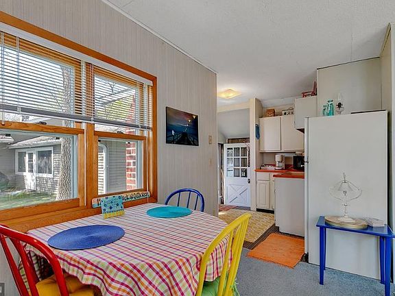4th image of 7460 36th St NE