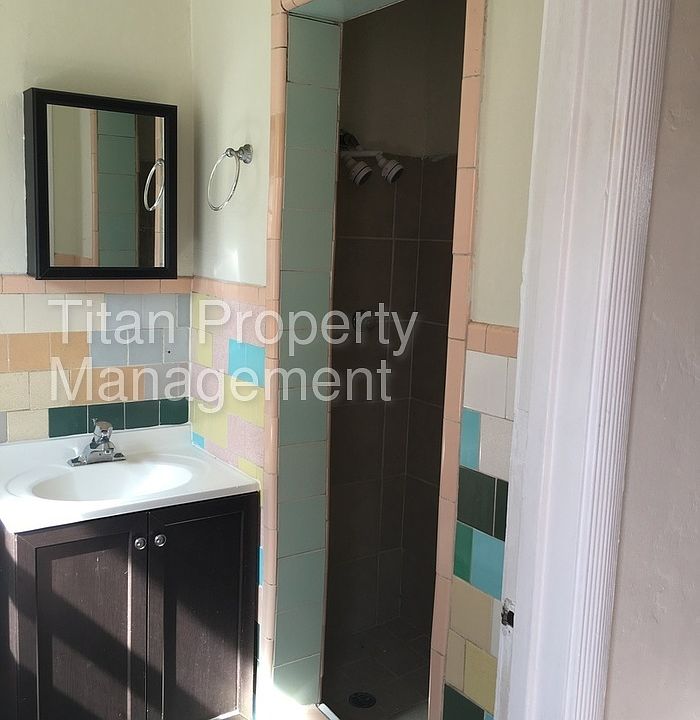 2nd image of 8016 Auburn Blvd APT 2