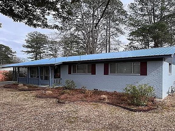 2nd image of 3708 36th Ave