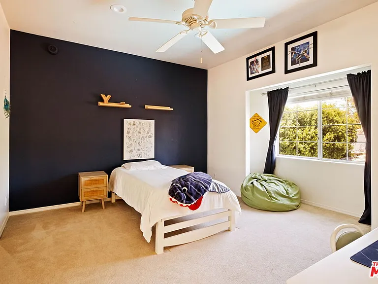 5150 Bellaire Ave — Photo 22
