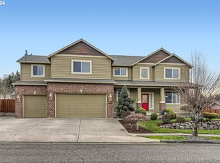 6127 SE Equestrian Dr, Portland, OR 97236