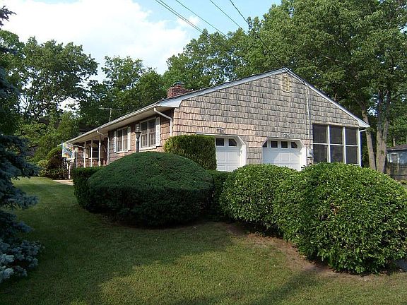 Side Entry 2 Car Garage