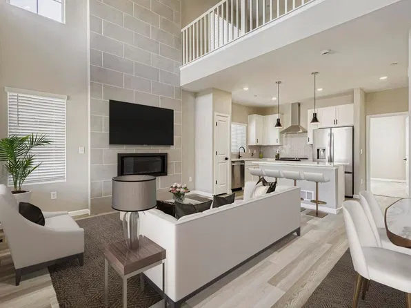 919 Schlagel St #8, Fort Collins, CO 80524