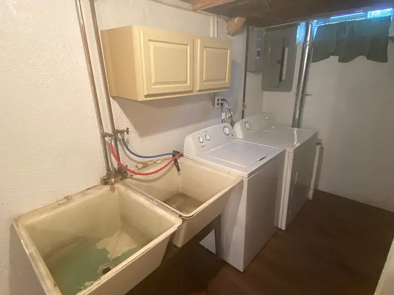 28137 Aline Dr — Photo 19