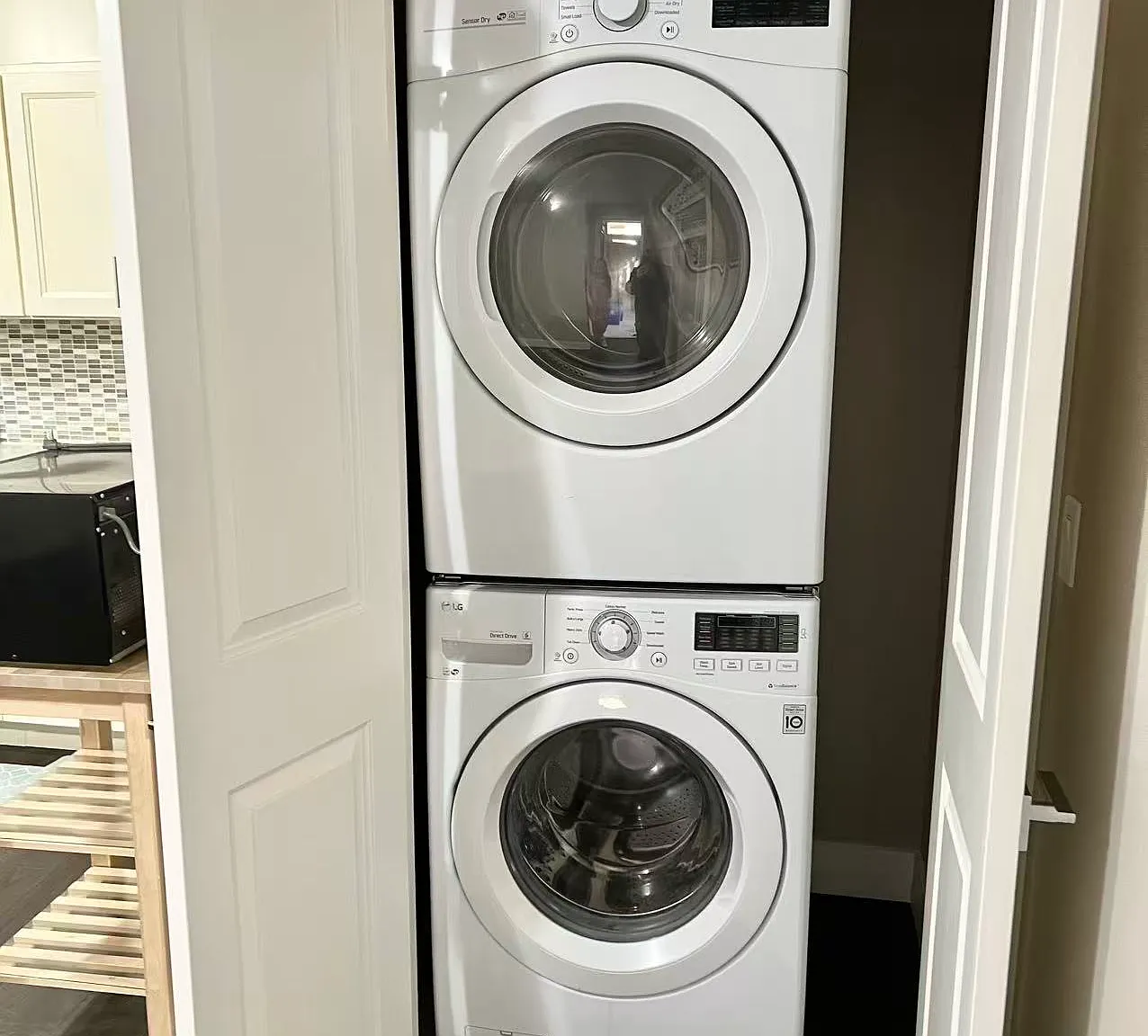 2 bed, 800 sqft, $1,850 — Photo 3