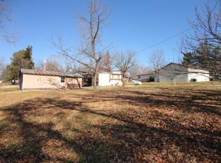 49 Sharp St, Ash Flat, AR 72513