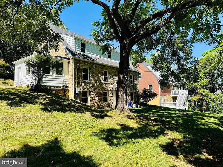 311 Villa Ave — Photo 28