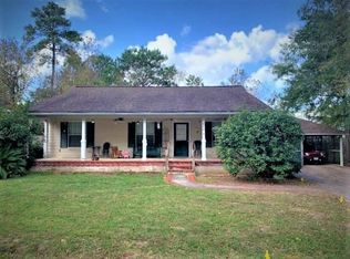 300 Sherwood Forest St, Montgomery, TX 77316