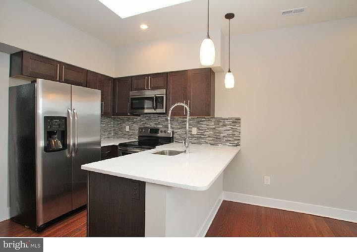 1st image of 400 S 45th St #3C
