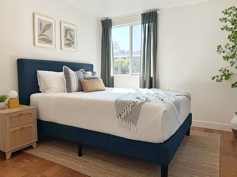 3319 Primera Ave #2 — Photo 7
