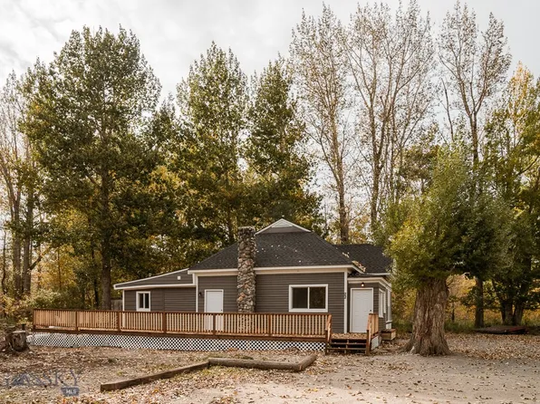 22 Bridge Dr, Anaconda, MT 59711