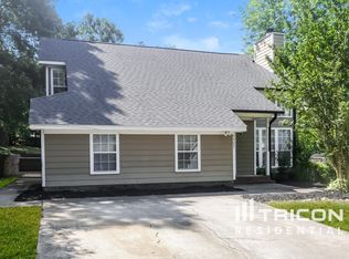 5407 River Falls Dr, Charlotte, NC 28215