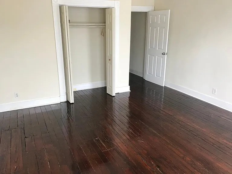 3102 E Marshall St — Photo 16