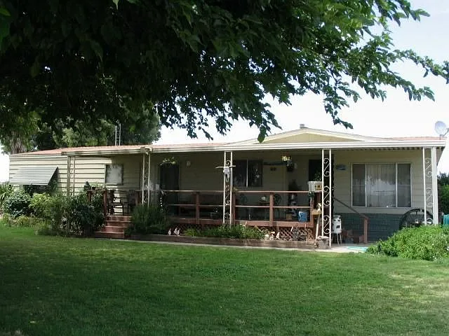 2303 Marshall Rd photo 1