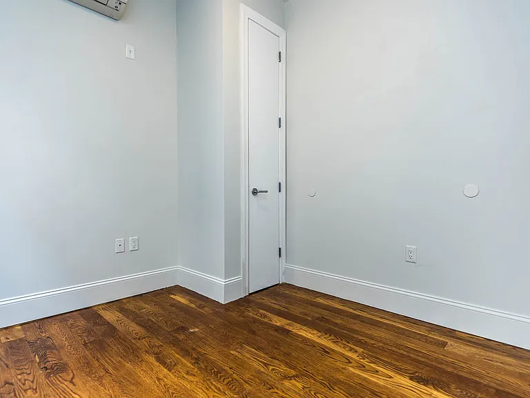 1635 Putnam Ave #2G — Photo 27