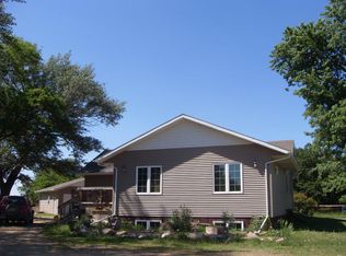 589 33rd St SE, Huron, SD 57350