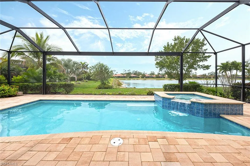 3 bed, 5.0 bath, 2624 sqft, $4,500 — Photo 2