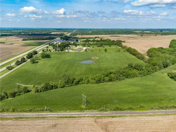 30500 E Us Highway 24, Buckner, MO 64016