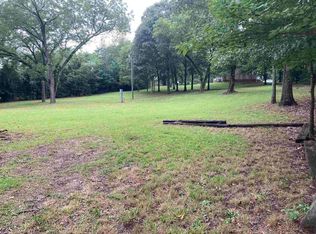 290 Rocky Ridge Rd, Enoree, SC 29335