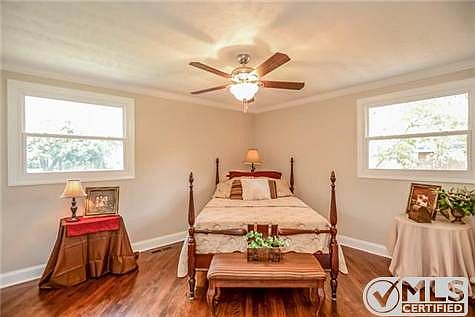 2nd image of 204 McNickle Dr