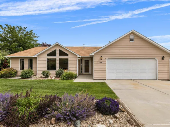 108 Palmer Dr, Nampa, ID 83686