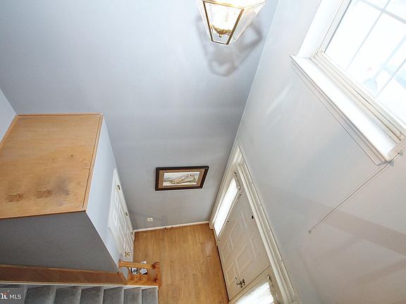 3rd image of 123 Cameron Parke Pl