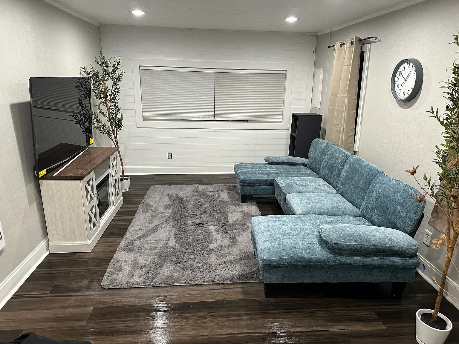 8007 SE 65th Ave — Photo 1